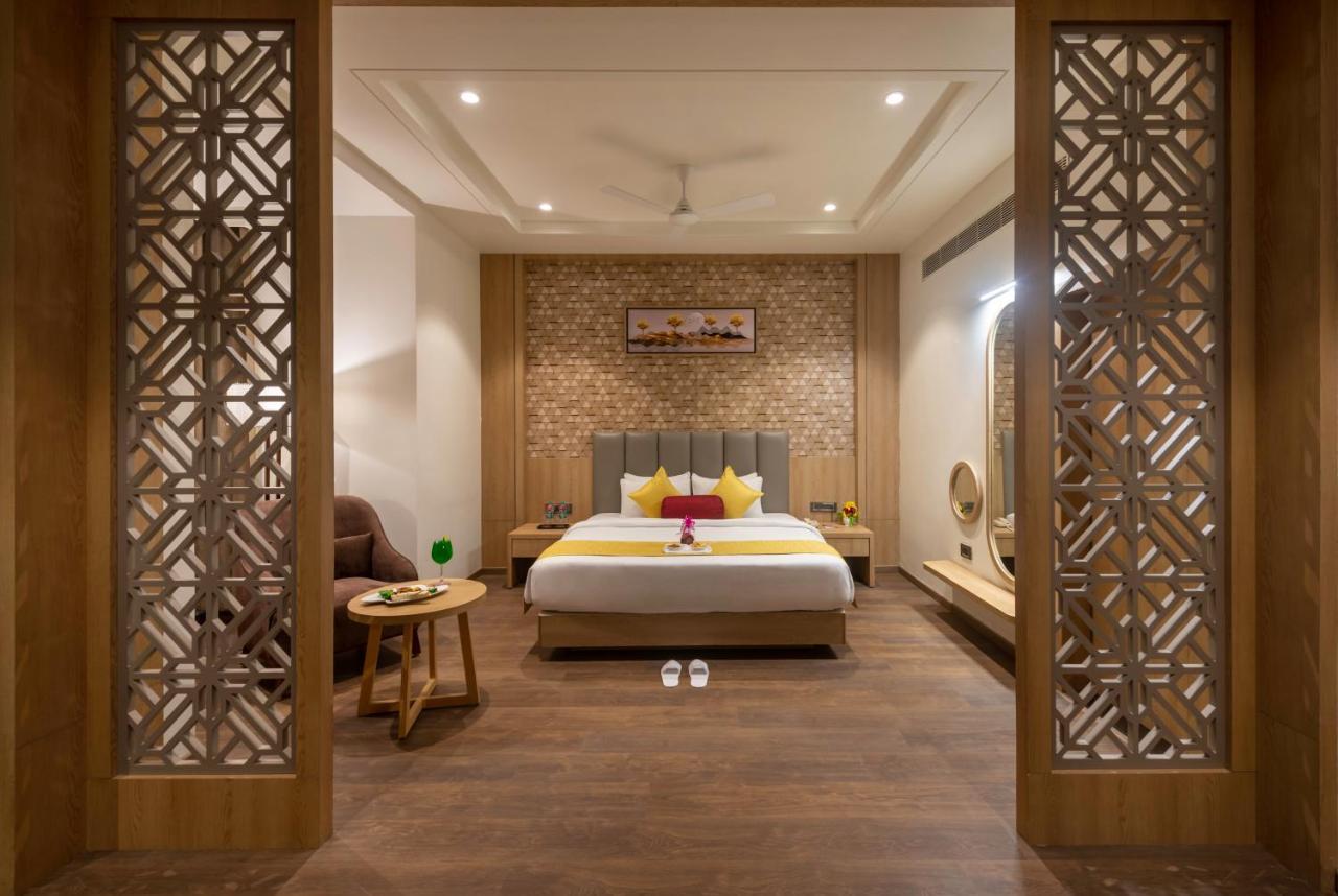 Lords Inn Сомнатх Экстерьер фото