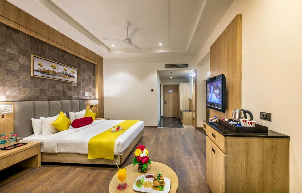 Lords Inn Сомнатх Экстерьер фото