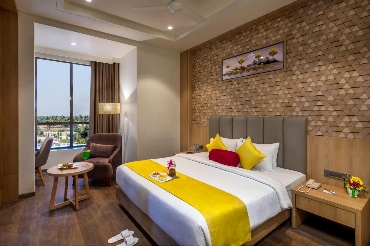 Lords Inn Сомнатх Экстерьер фото